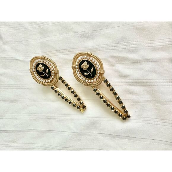 Rose black and gold color hair clip with black rhinestone and pearls - Picture 2 of 2